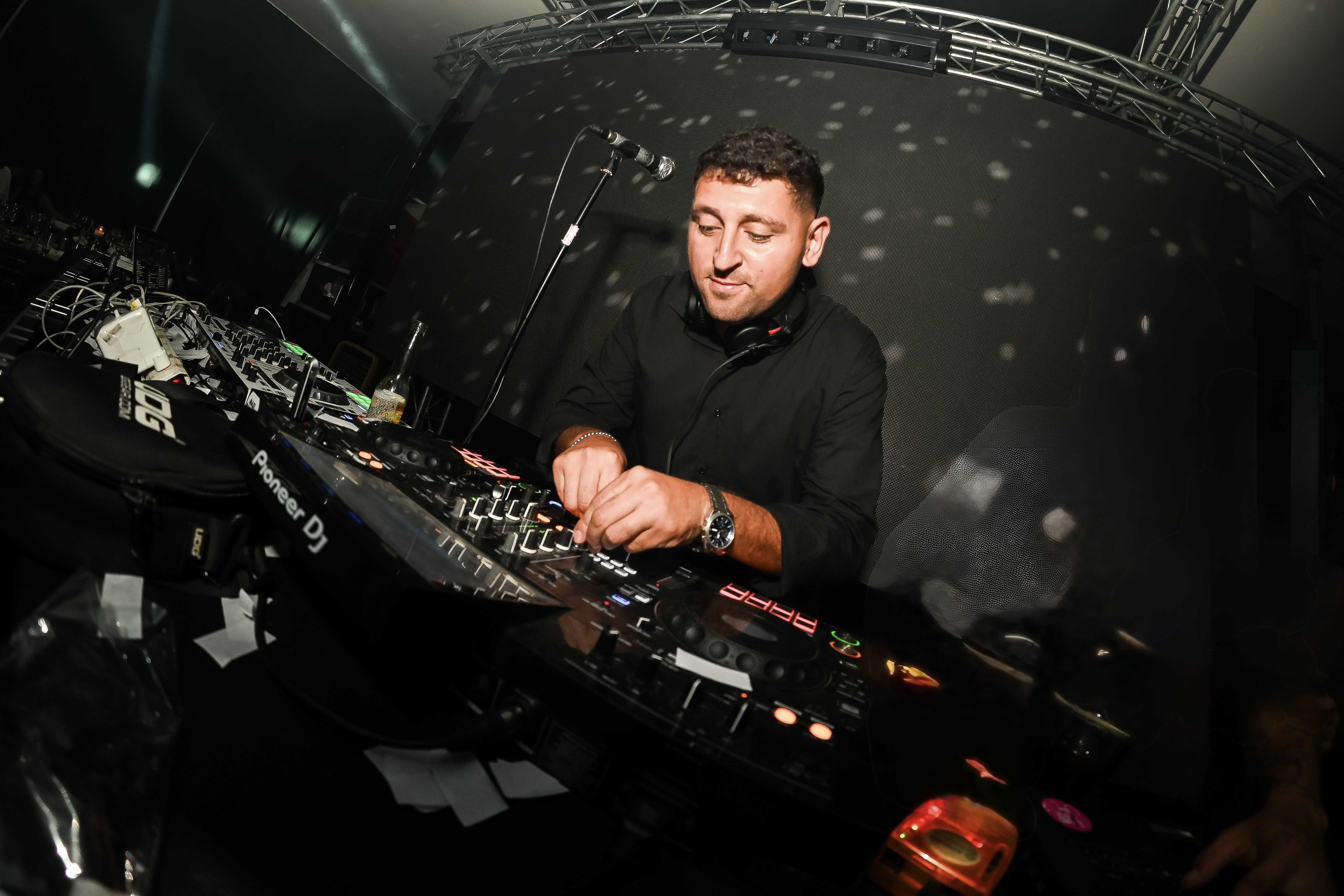 DJ Maxi Ramirez en acción